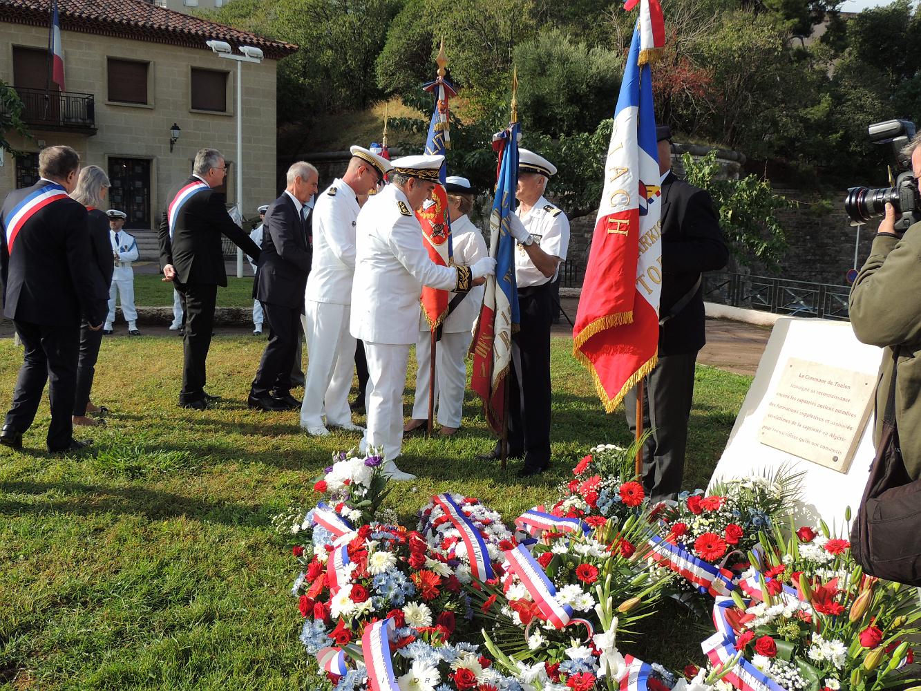 2022 09 25 TOULON HOMMAGE AUX HARKIS (96).JPG -           